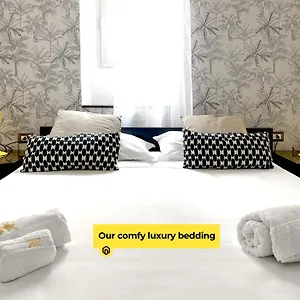 Holiday home Yellow Butterfly House Holiday, Rome