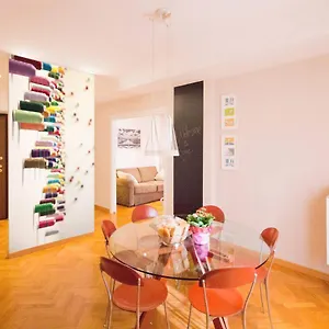 Apartment Polacchi 42, Rome